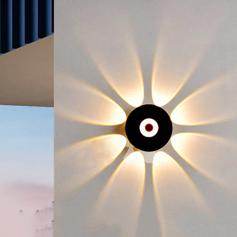PatioShine - Jasná lampa na chodník