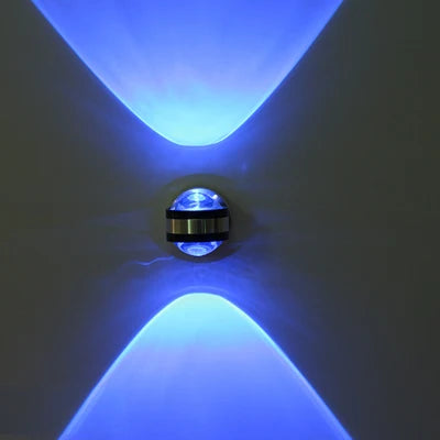 PrismBeam - LED nástenné svietidlo z krištáľu