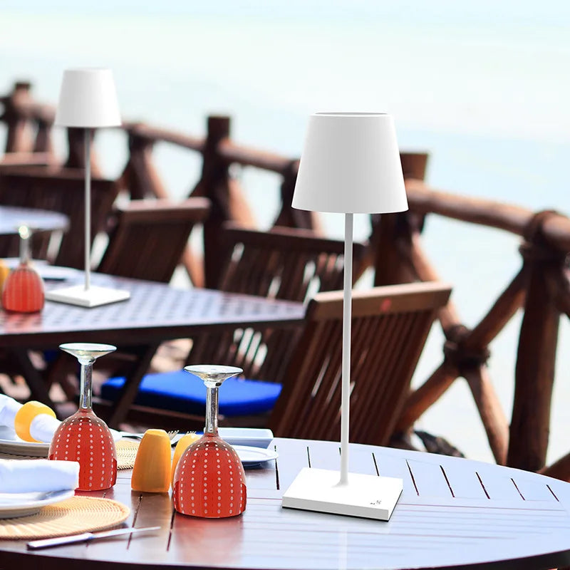 AuraLamp - Minimalistická bezdrôtová lampa