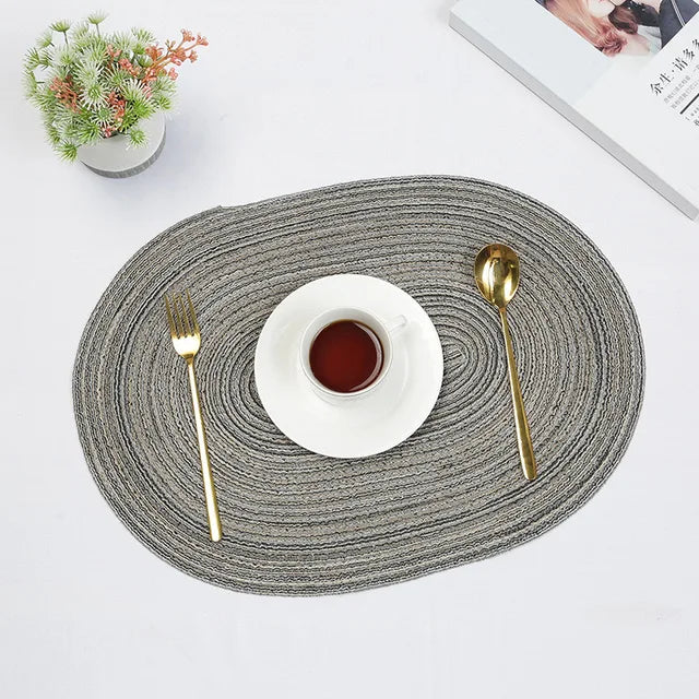 CreativeDining - Tkané podložky odolné proti popáleniu