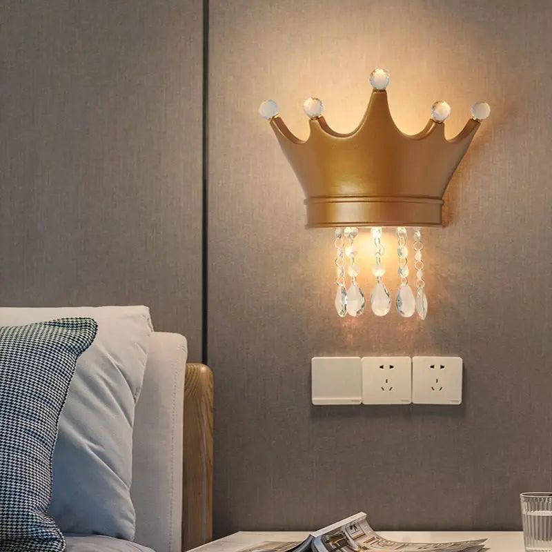 LuminaGlimmer - Nástenné svietidlo Crown
