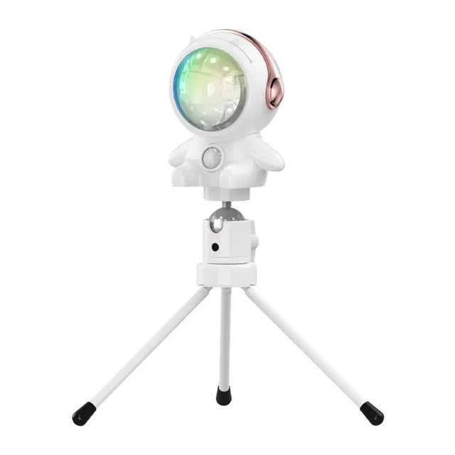 MiniAura - Lampa astronauta pri západe slnka
