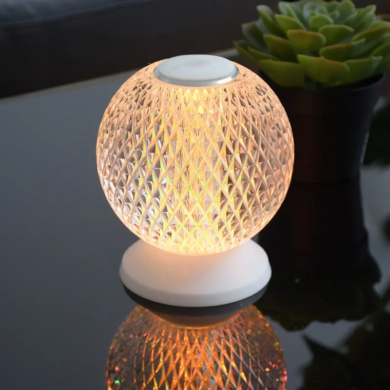 ModCrystal - Moderná bezdrôtová krištáľová stolná lampa