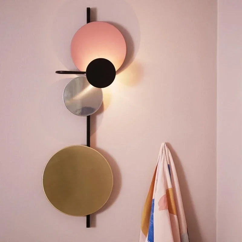 Radiant - Moderné LED nástenné svietidlo