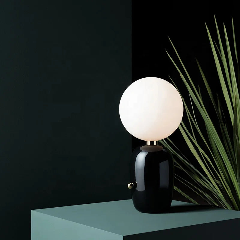 WinterGlo - severský dizajn Moderná kreatívna stolová lampa