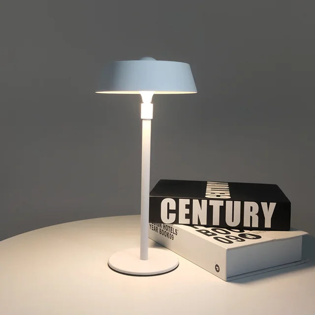 SensaGlow - Senzorová stolová lampa