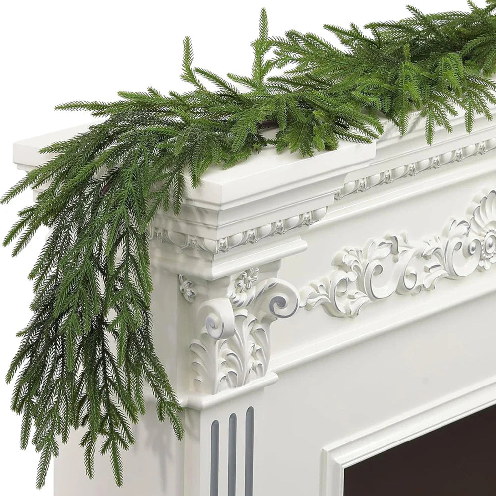 GreenChristmas | Realistická dekorácia z jedľového venca