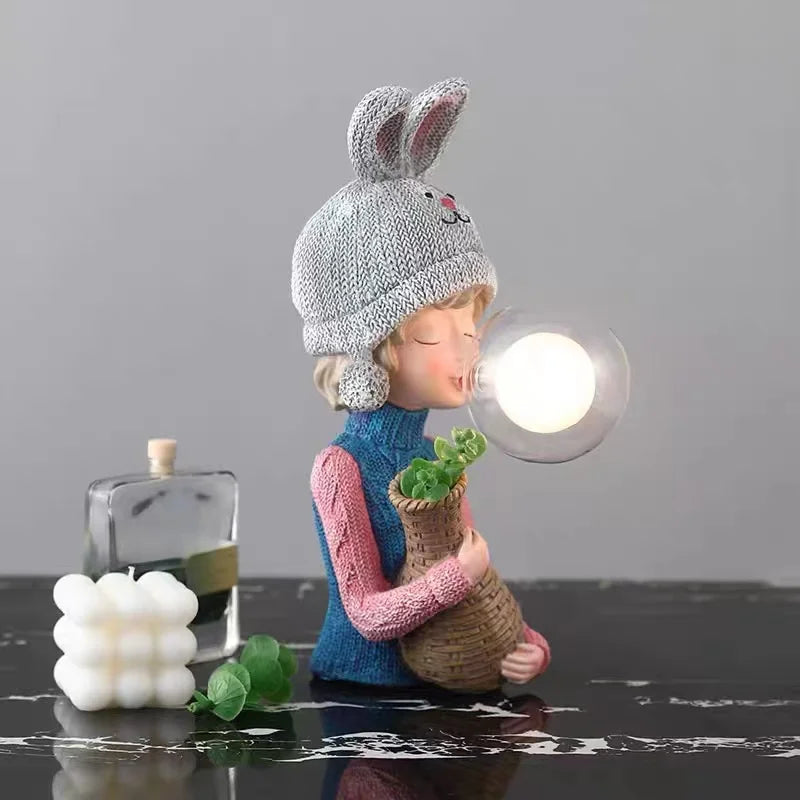HatDiva - Stolné lampy Hat girl