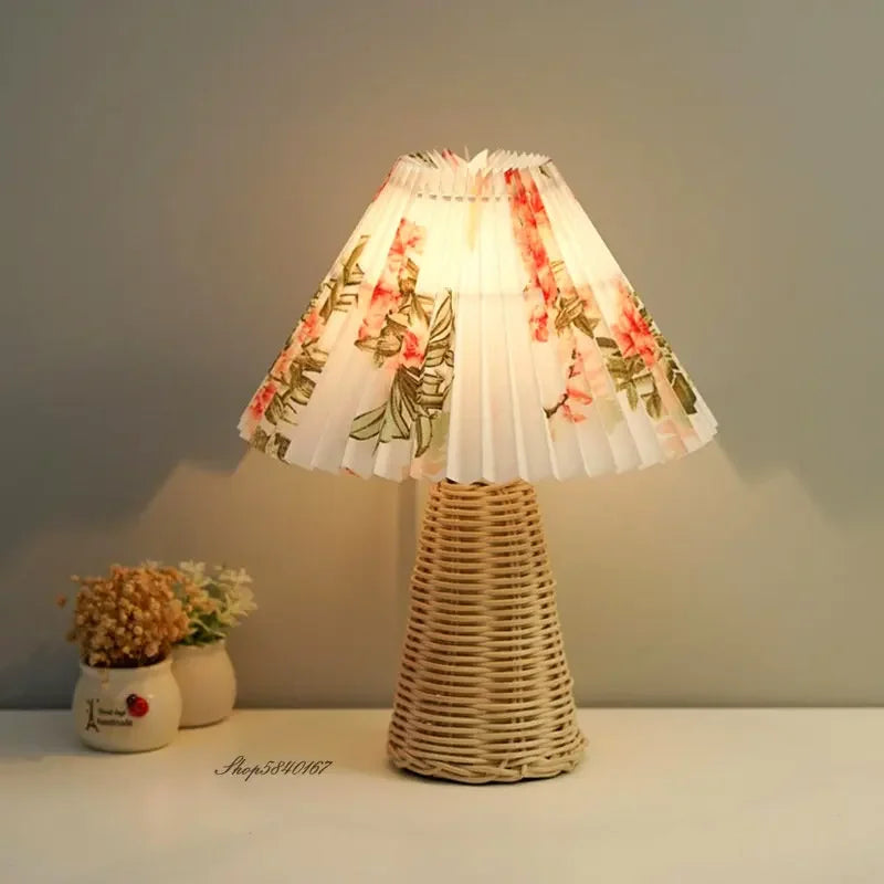 TimelessGlow - Vintage skladacia stolová lampa
