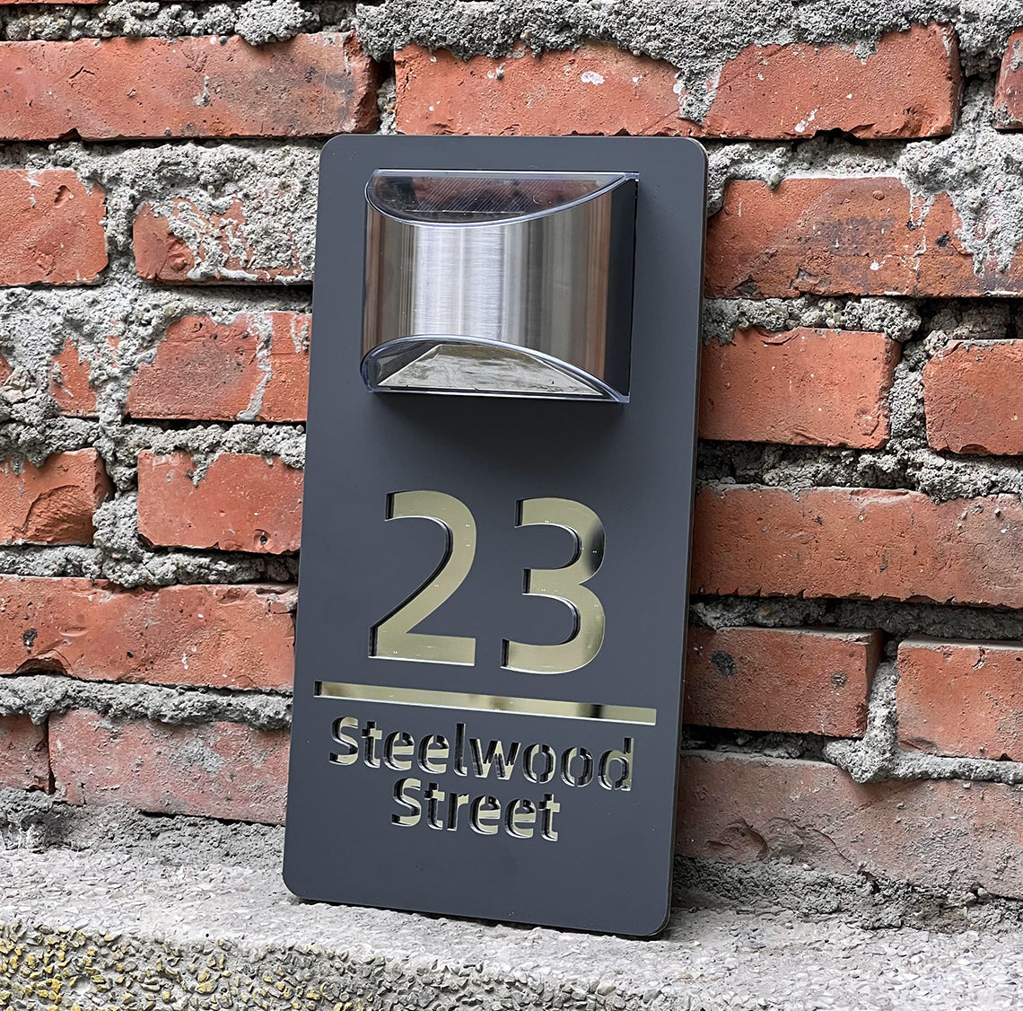 Personalizované solárne LED svetlo číslo domu Sign