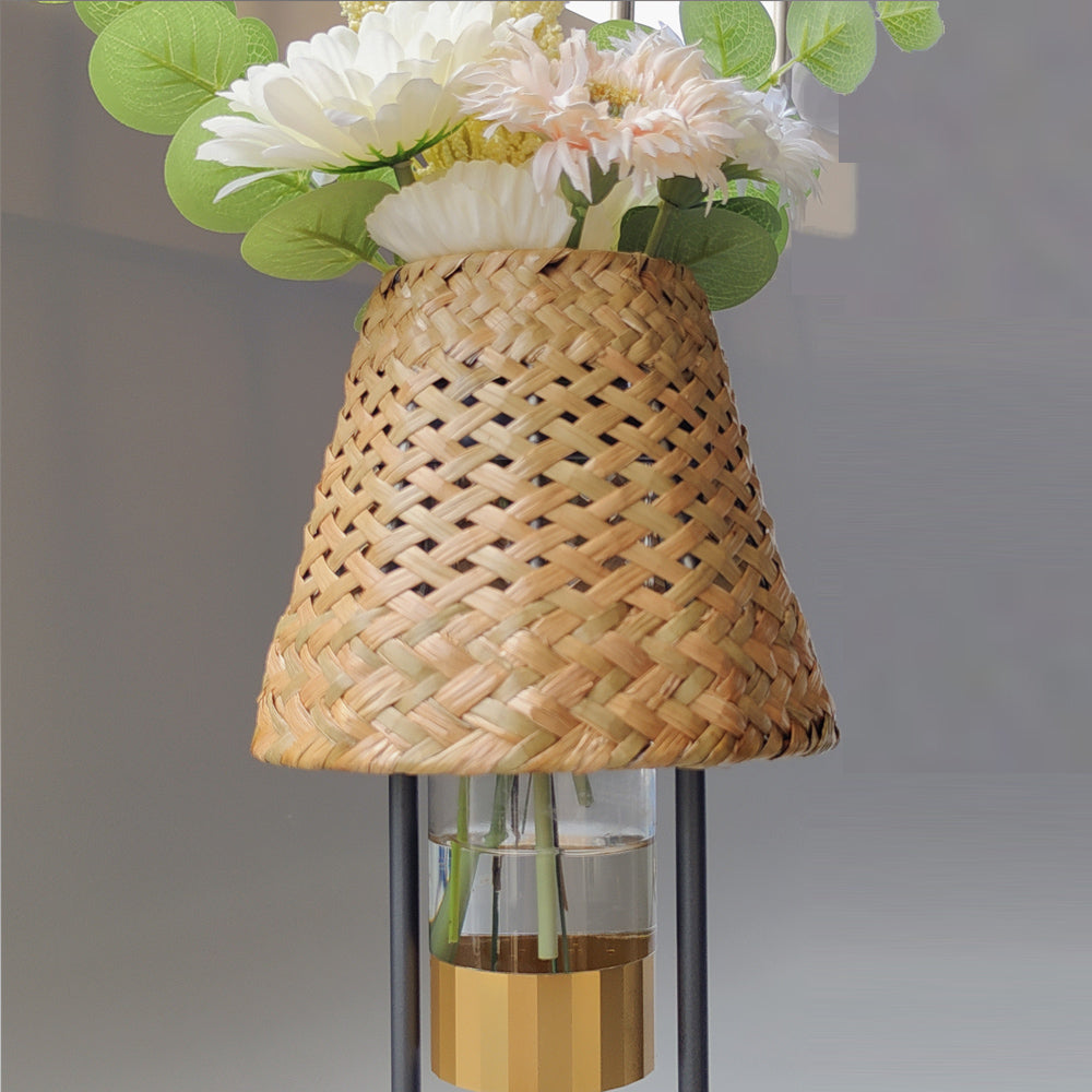 FloralGlow | Kvetinová stolová lampa