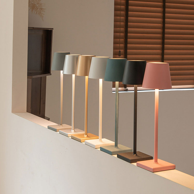 AuraLamp - Minimalistická bezdrôtová lampa