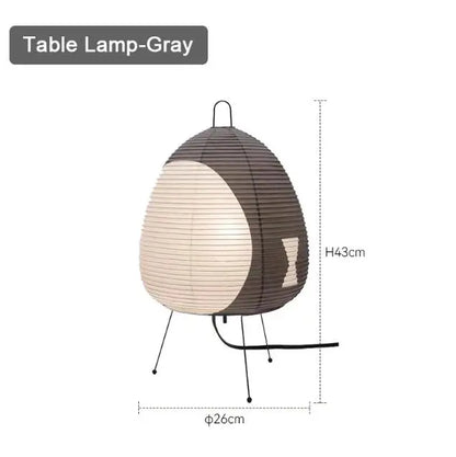 HeritageHaven - Stolová lampa na trojnožke