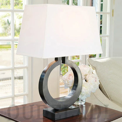 EliteShine - Luxusná stolová lampa