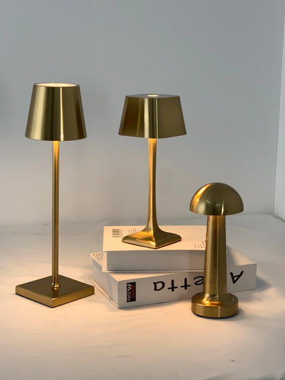 PowerGlow - Štvorcová stolová lampa USB