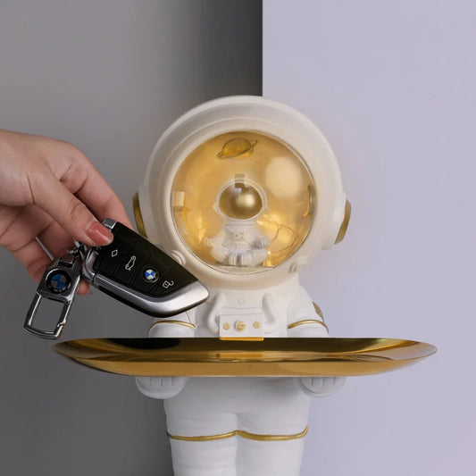 StellarArt - Kreatívna dekorácia astronauta