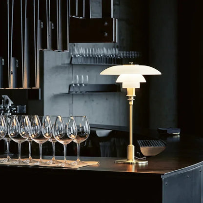 VintageRadiance - LED sklenená stolová lampa na čítanie