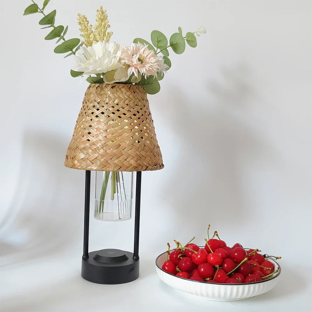 TrioGlow - Elegantná dotyková lampa