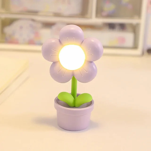 BloomLite - Malá kvetinová stolová lampa