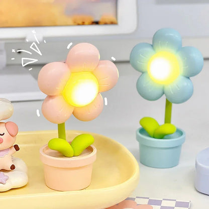 BloomLite - Malá kvetinová stolová lampa