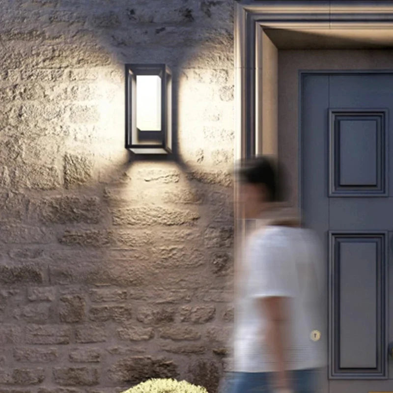 GlowForm - Moderné LED nástenné svietidlo