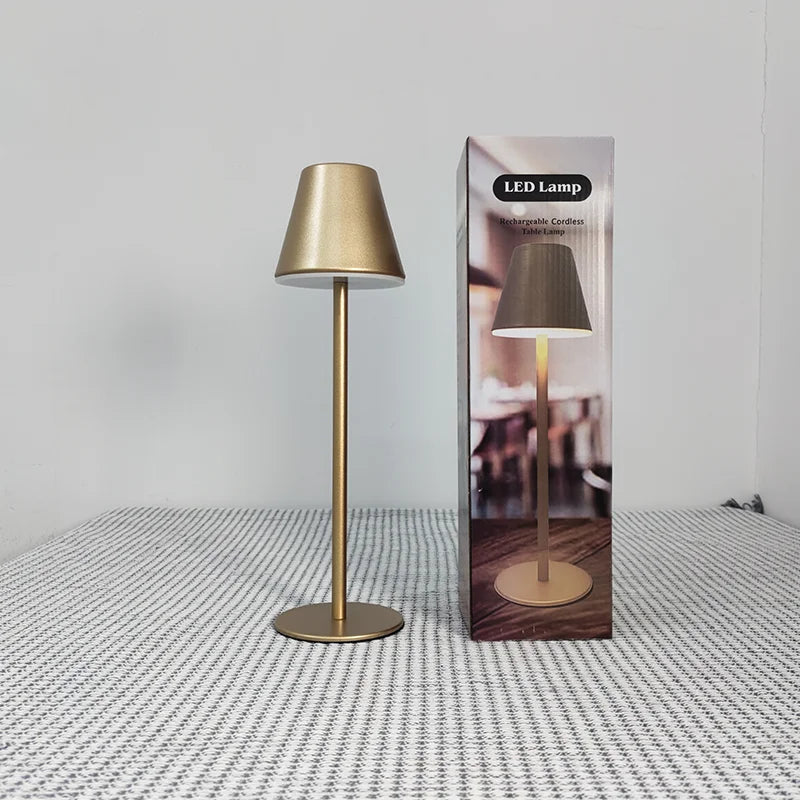 LumiFree - Stolná lampa Cordlesstable