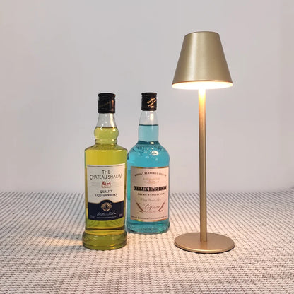 LumiFree - Stolná lampa Cordlesstable