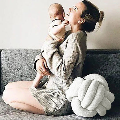 KnottedStyle | Velvet Okrúhly uzlíkový vankúš