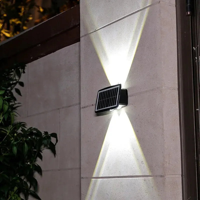 SolarStream - Nástenné svietidlo LED so solárnym napájaním
