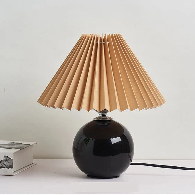 Antique Pleated - Vintage stolová lampa s plisovaným tienidlom