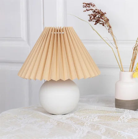 Antique Pleated - Vintage stolová lampa s plisovaným tienidlom