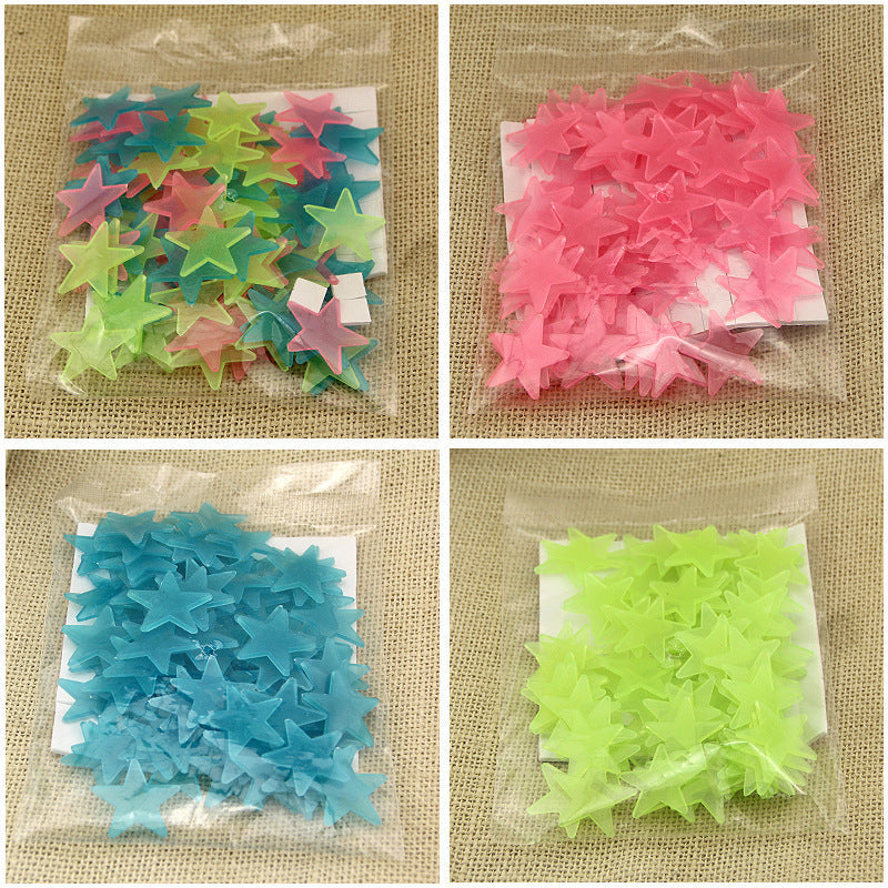 100 kusov 3d hviezdičiek svietiacich v tme nálepky na stenu