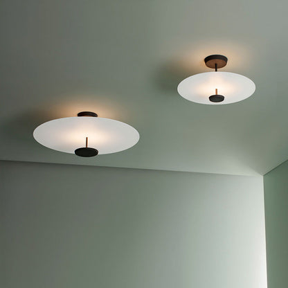 Minimalistické okrúhle závesné svetlo