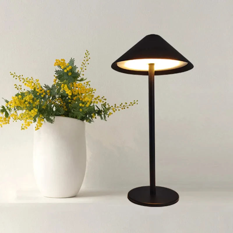 GoLumina - Nabíjateľná stolná lampa